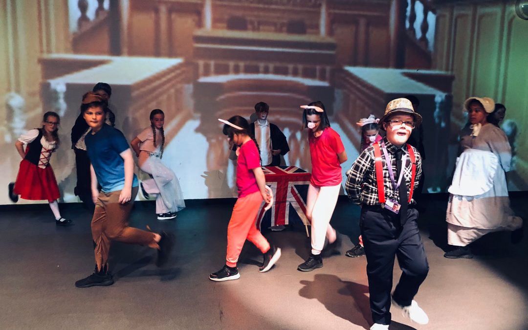 telford-stage-school.jpg" alt="Saturday afternoon performing arts"